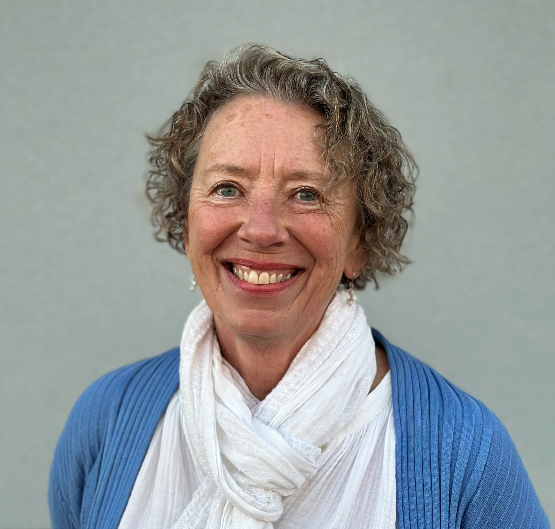 Ester Laurell red2 crop