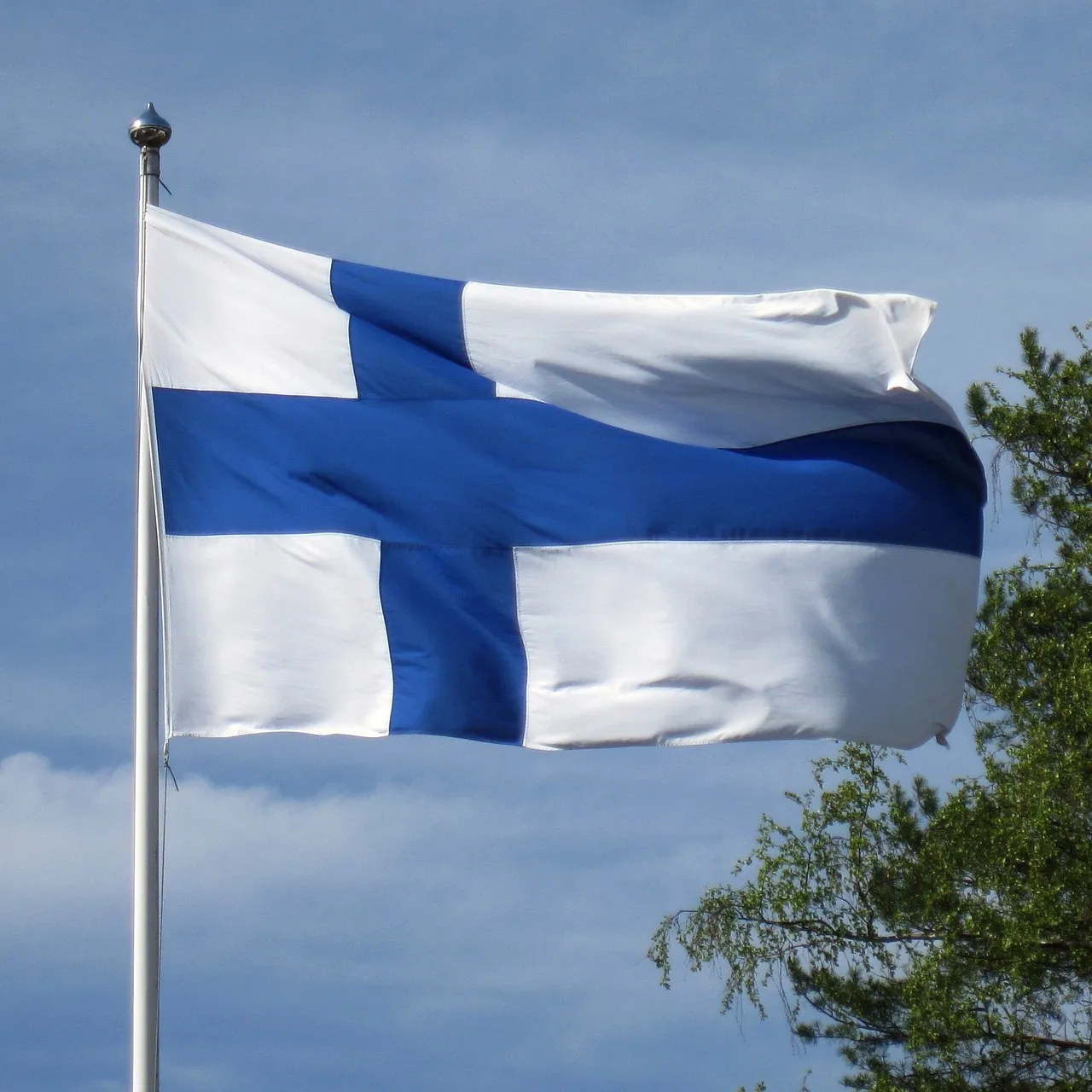 finnish flag 123273 1280