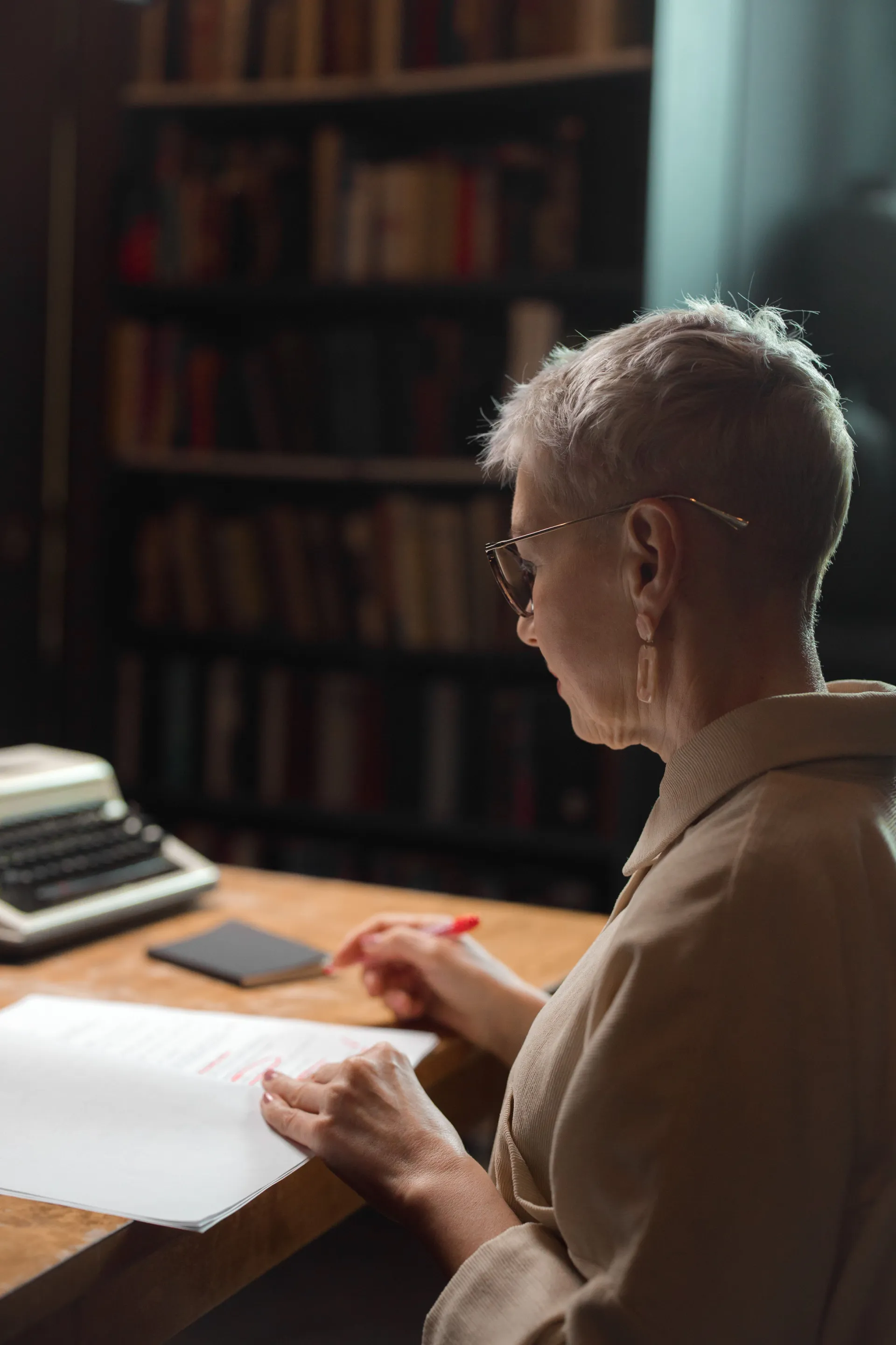pexels ron lach 7967591 svenska stark dill skrivande på svenska